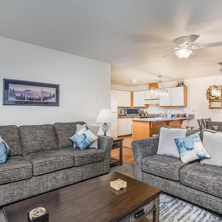 Апартаменти Walk To Downtown * 6 Guests * Pets * A/C! * No Stairs! Лівенворт Екстер'єр фото